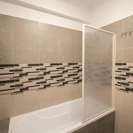 Apartel Seaescape *